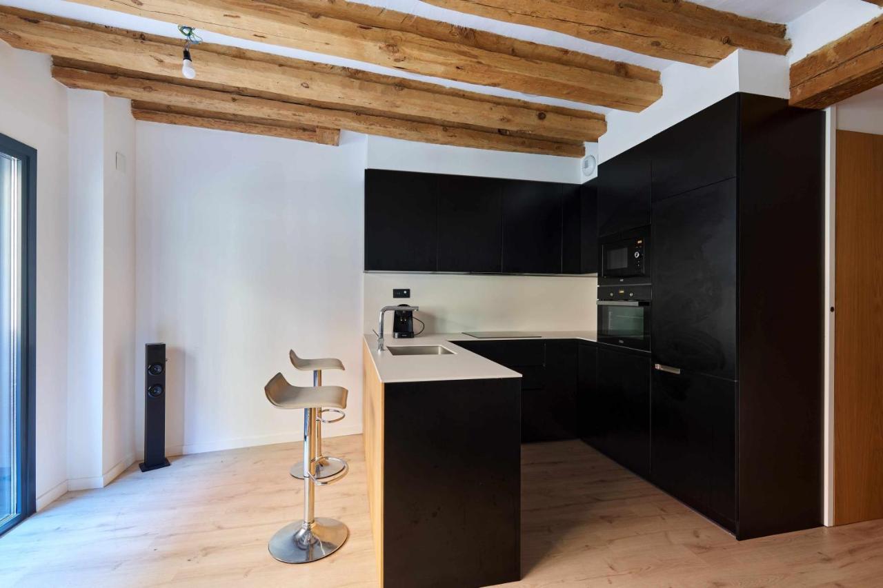 Apartamento Chapitela Deluxe ปัมโปลนา ภายนอก รูปภาพ